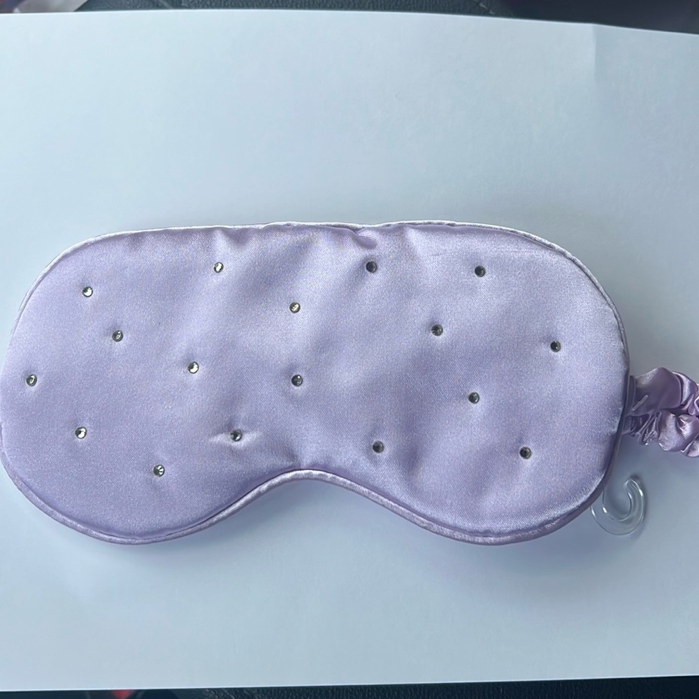 Lavender Satin Sleep Mask with Rhinestones 🤍Set of 6🤍